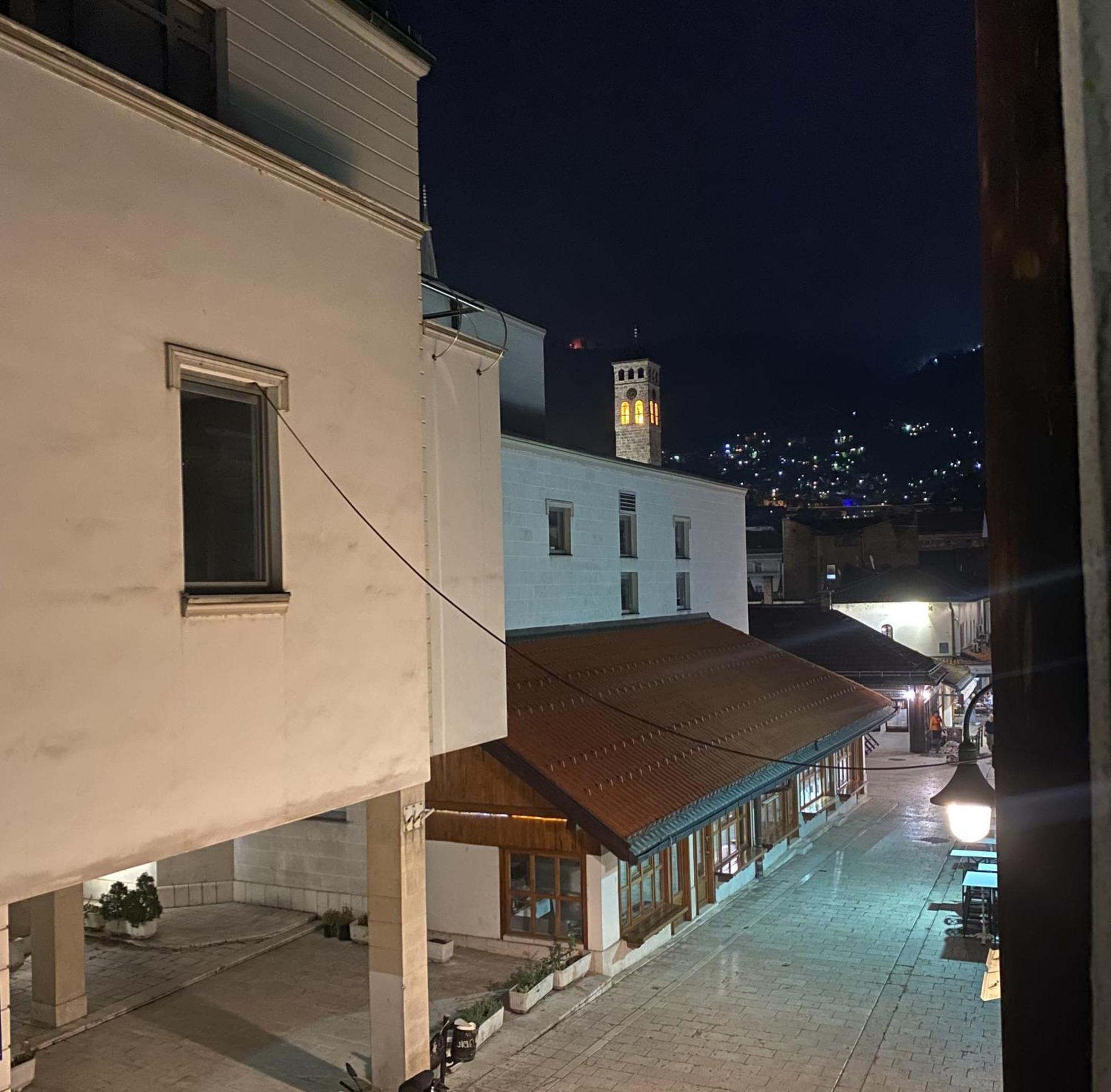 Sarajevo Luxury Apartment - 50 M From Old Sarajevo Clock Tower Exterior photo
